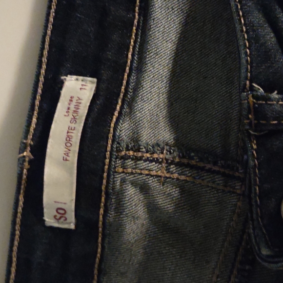 Jeans - Picture 3 of 3